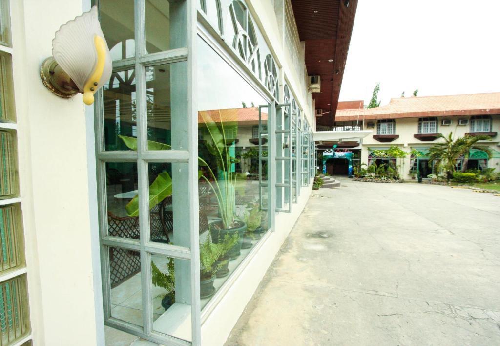 Totolan Bohol La Roca Hotel מראה חיצוני תמונה