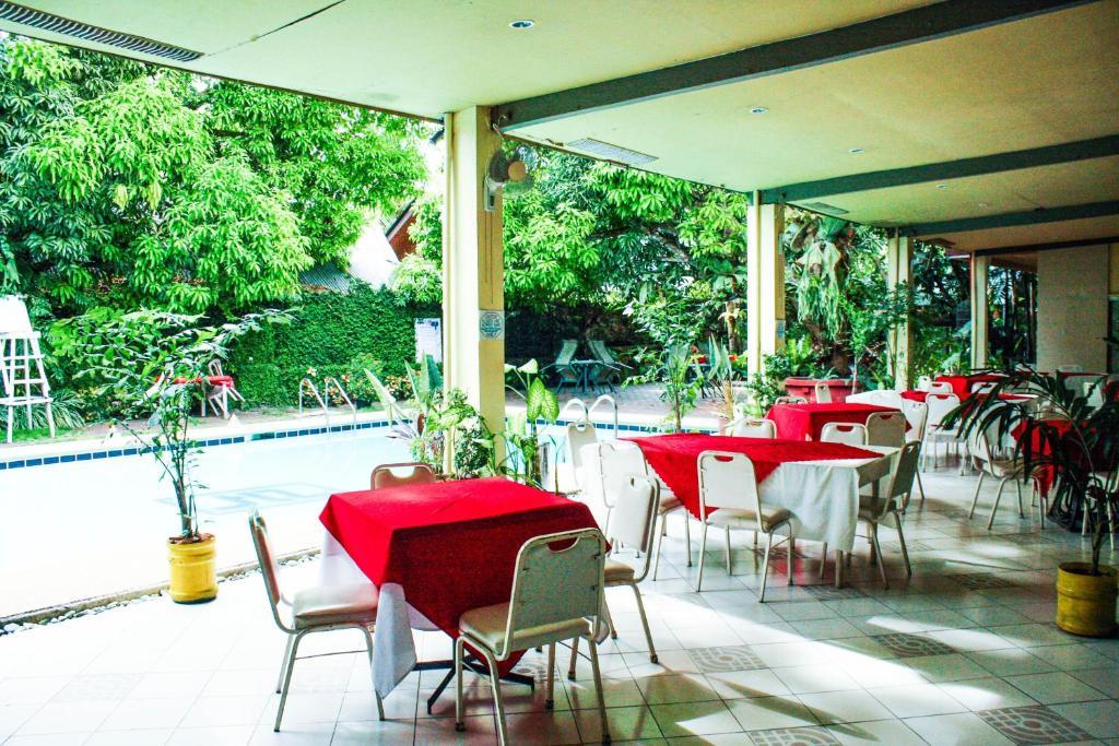 Totolan Bohol La Roca Hotel מראה חיצוני תמונה
