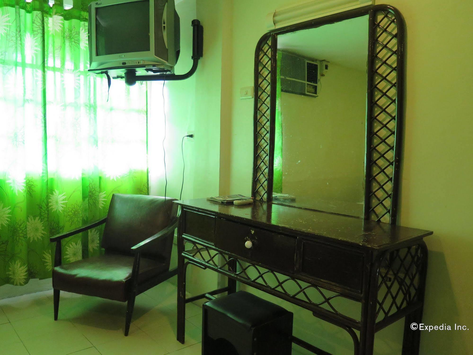 Totolan Bohol La Roca Hotel מראה חיצוני תמונה