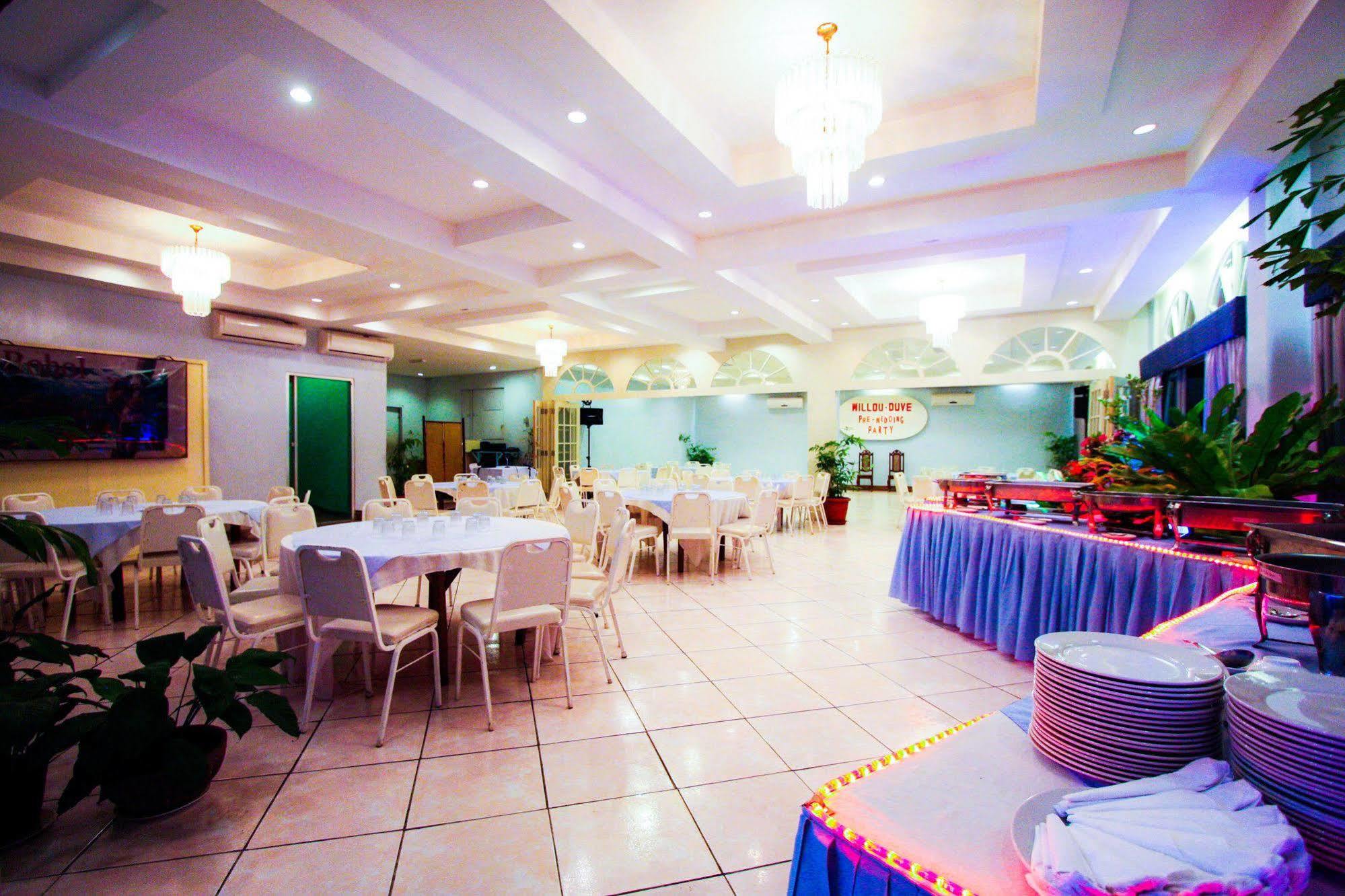 Totolan Bohol La Roca Hotel מראה חיצוני תמונה